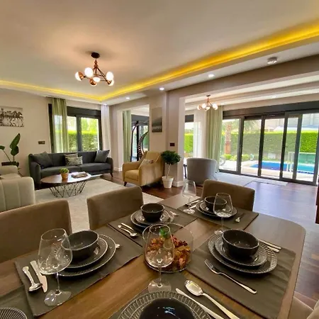 Vila Annabell1 With Swimming Pool And Jacuzzi, 3 Floors Belek