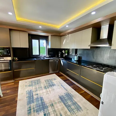 Vila Annabell1 With Swimming Pool And Jacuzzi, 3 Floors Belek