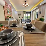 Villa Annabell1 With Swimming Pool And Jacuzzi, 3 Floors *