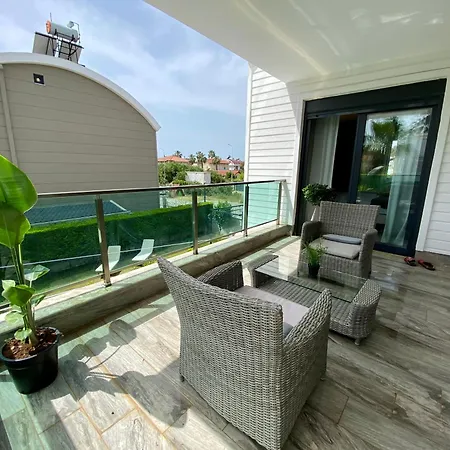 Annabèll1 With Swimming Pool&jacuzzi, 3 Floors