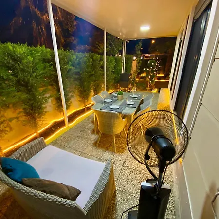 Villa Annabell1 With Swimming Pool And Jacuzzi, 3 Floors