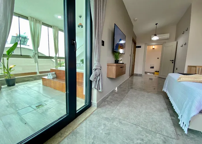 Vilă Annabell1 With Swimming Pool And Jacuzzi, 3 Floors *