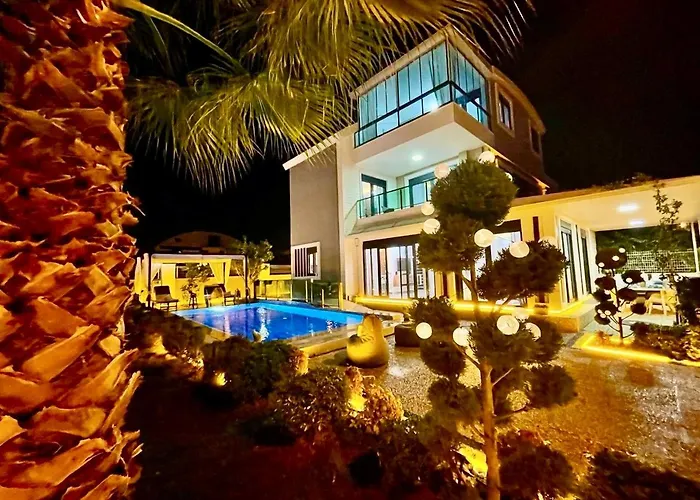 Annabell1 With Swimming Pool And Jacuzzi, 3 Floors Willa Belek