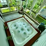 Villa Annabell1 With Swimming Pool And Jacuzzi, 3 Floors