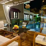 Annabell1 With Swimming Pool And Jacuzzi, 3 Floors Villa *