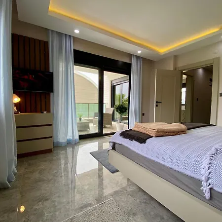 ヴィラ Annabell1 With Swimming Pool And Jacuzzi, 3 Floors *